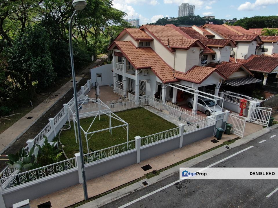 Corner extra large land 2 sty house nearby UCSI University Cheras & Leisure Mall Cheras , Kuala Lumpur, Cheras