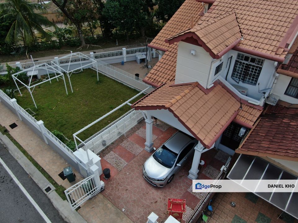 Corner extra large land 2 sty house nearby UCSI University Cheras & Leisure Mall Cheras , Kuala Lumpur, Cheras