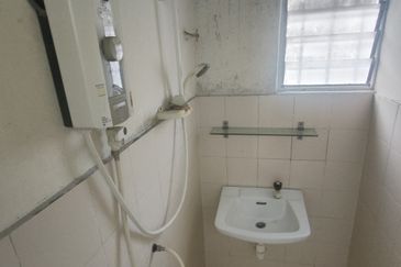 Bukit Tinggi 2 Apartment