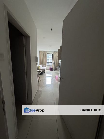 Fully furnished I-Soho Condominium  Central i-City mall is connected to the place via a bridge, Selangor, Shah Alam