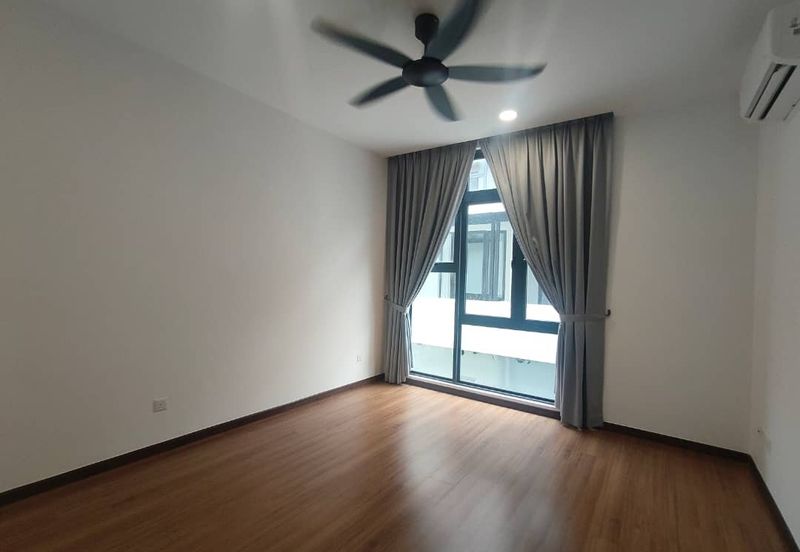 Taman Puchong Legenda