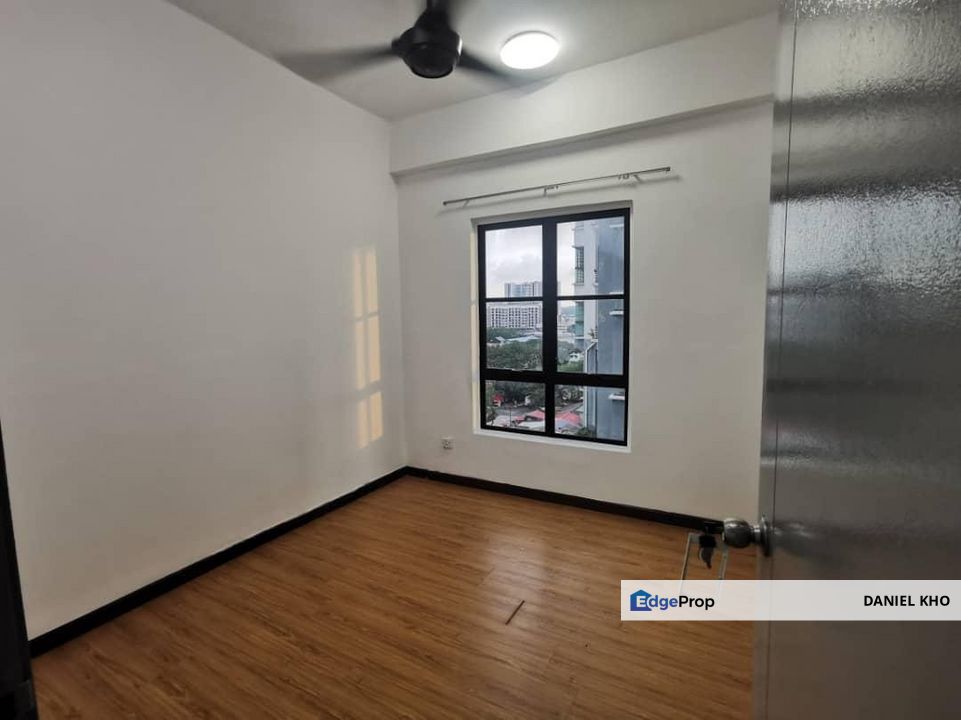 Spacious 3+1 Bedrooms | 2 Bathrooms | 1 Carpark | 1,143 Sqft in PJ , Selangor, Petaling Jaya