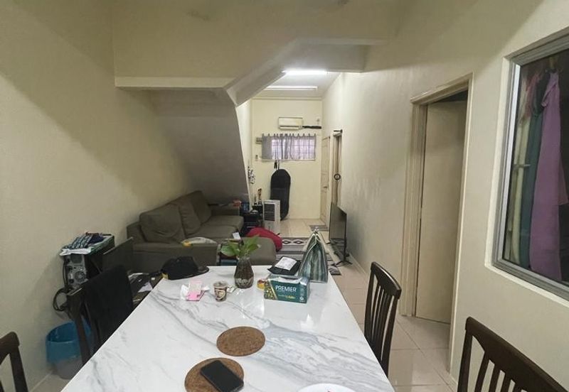 Town Villa, Taman Tasik Puchong