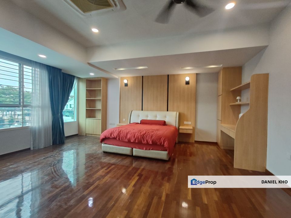 Fully renovated semi d cluster house nearby KLS Mall Klang, Selangor, Klang