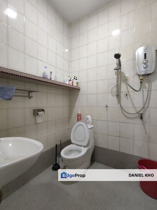 Facing open fully renovated home in Klang , Selangor, Klang