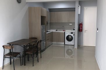 Adria Residence @ Gravit8