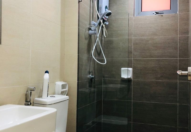 Adria Residence @ Gravit8