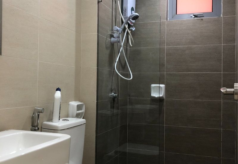 Adria Residence @ Gravit8