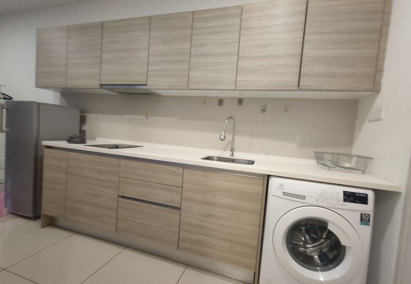 I Suite I City  @ short walk to I Central Mall Shah Alam