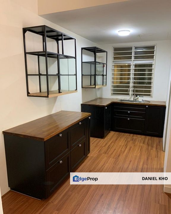 Renovted 1104 sq.ft Condo nearby Mahsa University Bandar Saujana Putra, Selangor, Bandar Saujana Putra