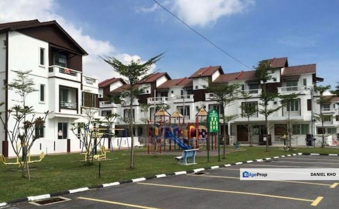 3 sty house gated & guarded Bukit Mertajam Penang, Penang, Bukit Tengah