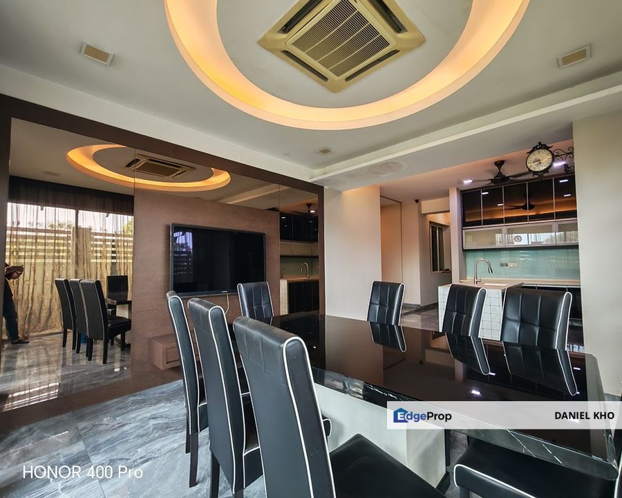 Beautifully Renovated Semi-D  Bayu Villas, Bukit Rimau, Selangor, Shah Alam