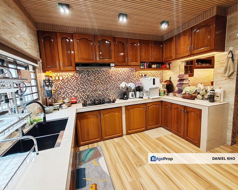 Fully renovated 2 sty house Kota Kemuning ( Doritis ) , Selangor, Shah Alam