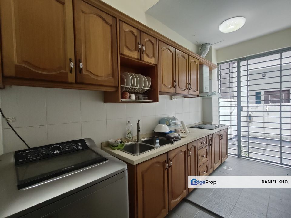 Renovated Semi-D Cluster nearby Lrt station &  school, Selangor, Klang