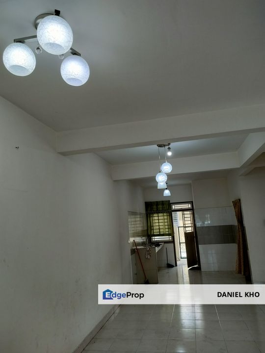 Renovated 2 sty house Bandar Parklands Klang near Aeon Mall Bukit Tinggi Klang, Selangor, Klang