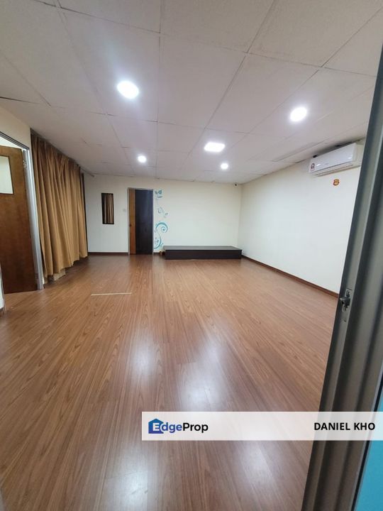 Renovated Office Puchong Jaya, Selangor, Puchong