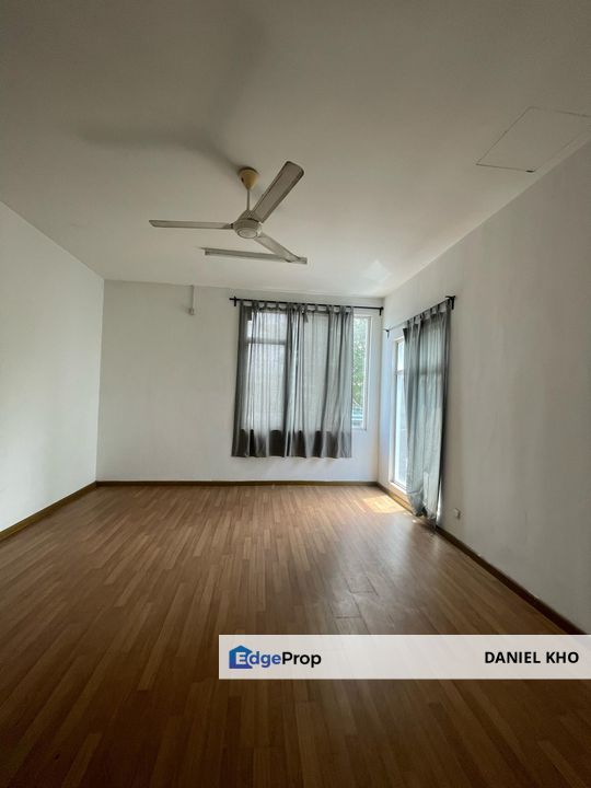 Semi d cluster home near by Ksl Mall Klang , Selangor, Klang