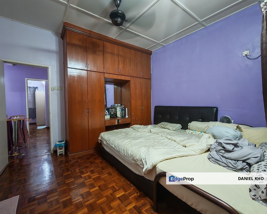 Fully renovated  Kemuning Greeville  near by Econsave Kota Kemuning, Selangor, Shah Alam