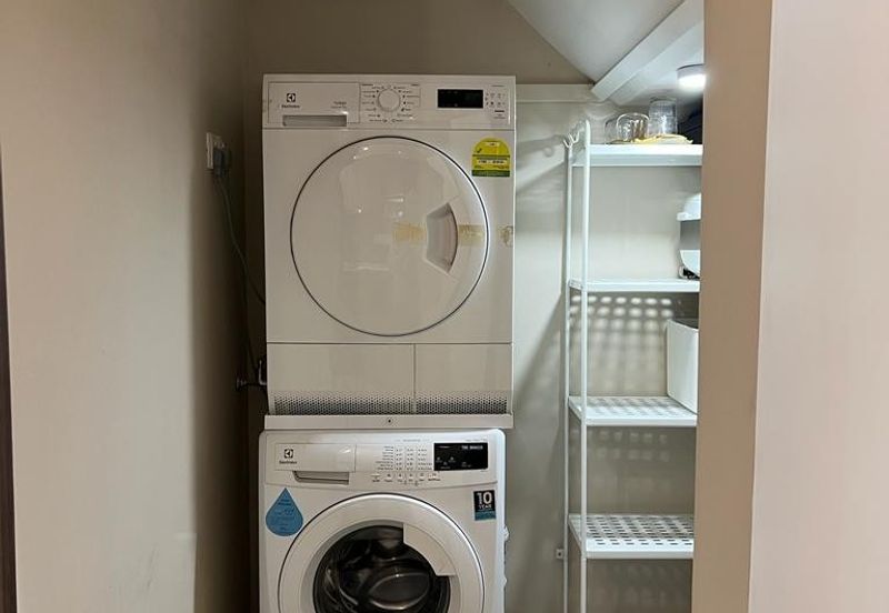 Petalz Residences (Residensi Rimbunan)