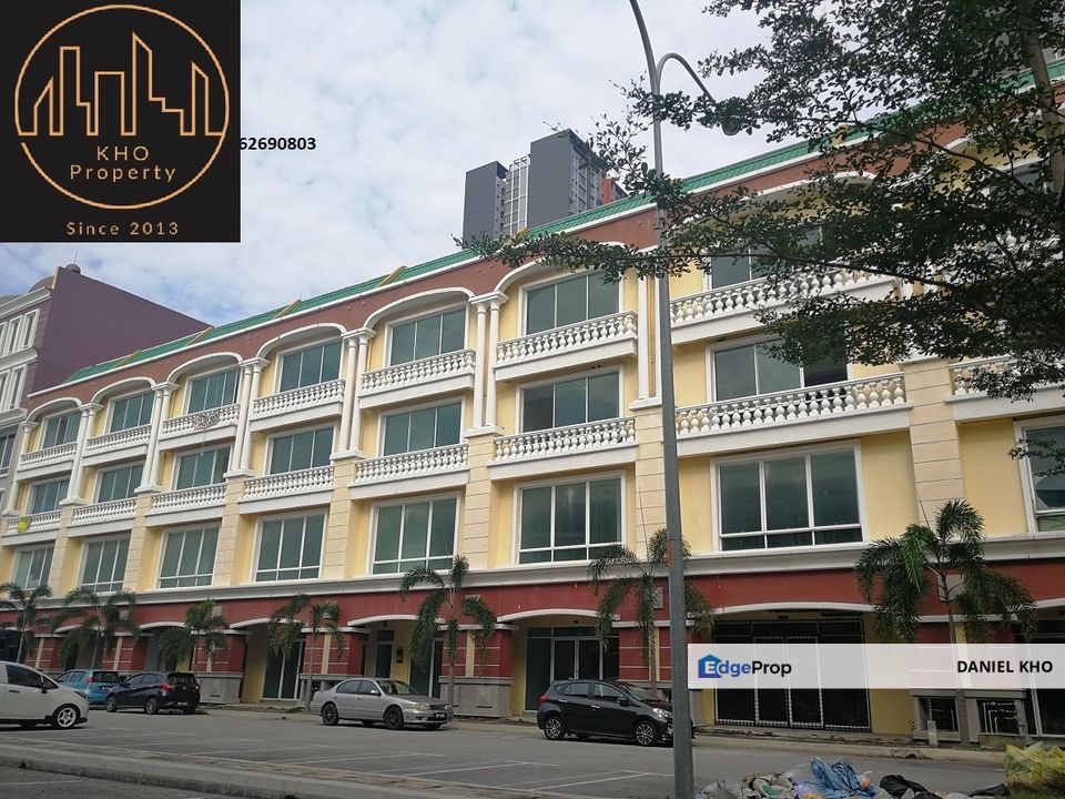 Sazean Business Park  Kota Bayuemas Klang , Selangor, Klang