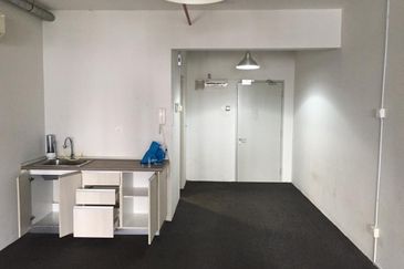 I Residence @ I City