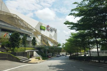 I Residence @ I City