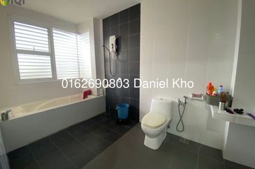 Rosa Sri Jaromas Jenjarom