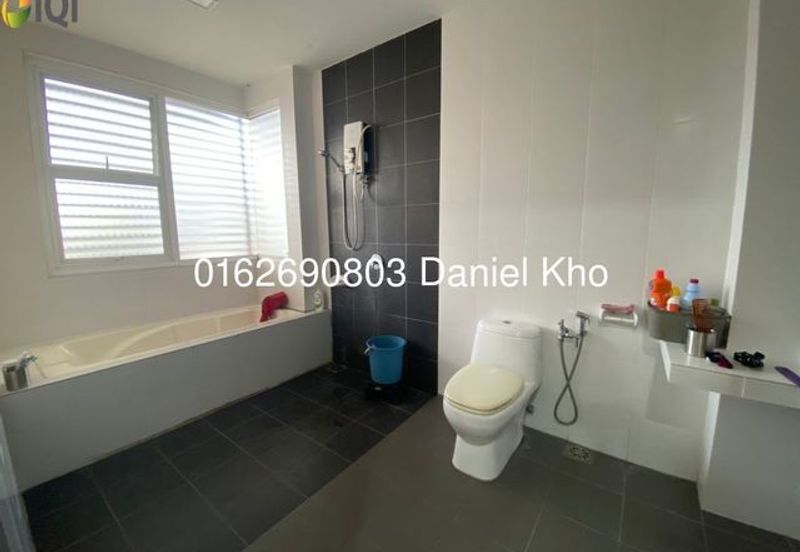 Rosa Sri Jaromas Jenjarom