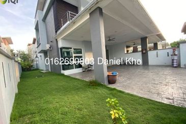 Rosa Sri Jaromas Jenjarom