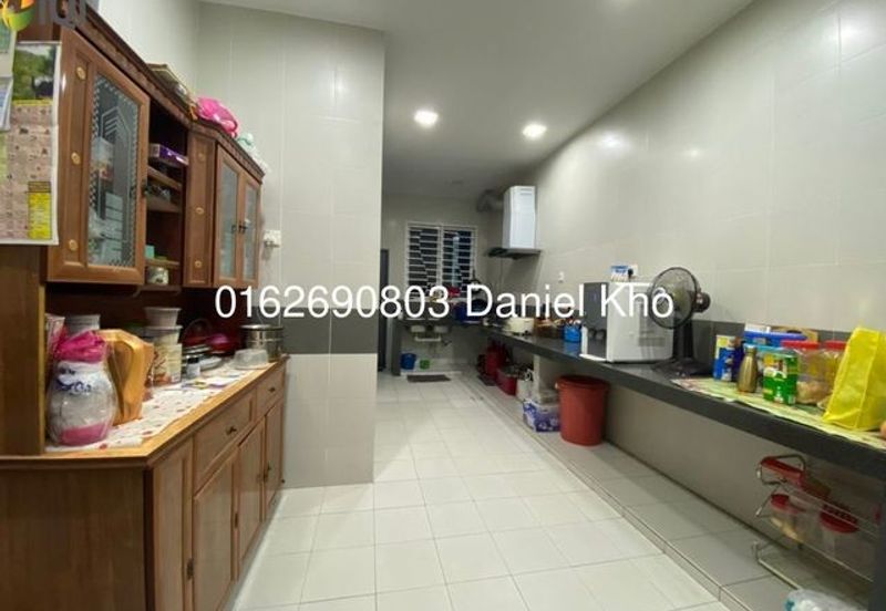 Rosa Sri Jaromas Jenjarom