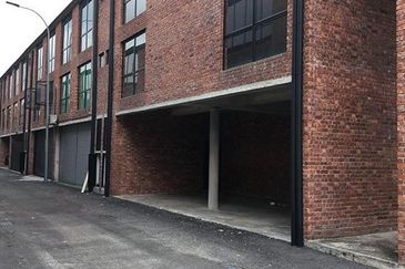 Rawspace Business Park, Taman Sentosa