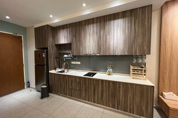 Petalz Residences (Residensi Rimbunan)