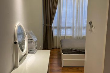 Petalz Residences (Residensi Rimbunan)