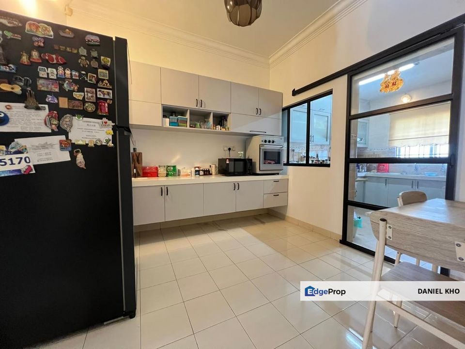 Fully renovated  2 storey house Bandar Parklands Klang near by Lrt station Johan Setia , Selangor, Klang