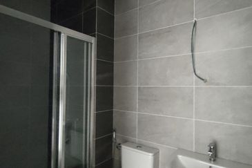 Taman Puchong Legenda