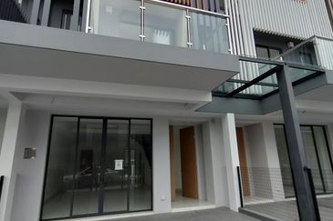 Taman Puchong Legenda