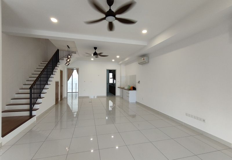 Taman Puchong Legenda