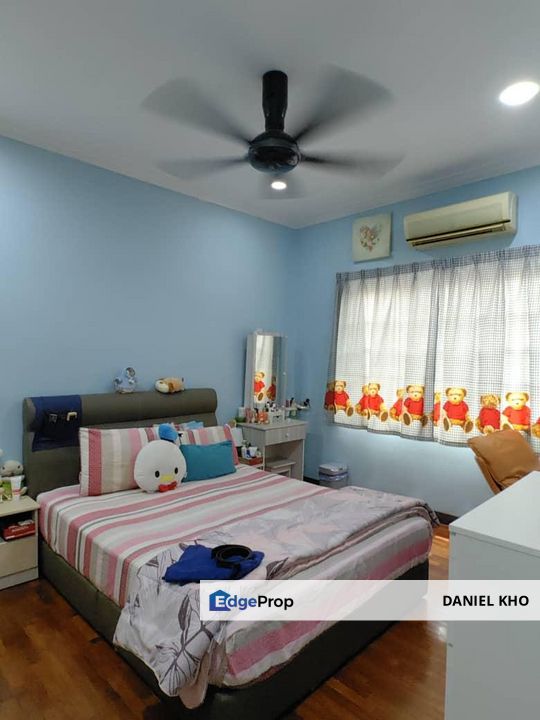 End lot fully renovated house 28 x 93 Batu Belah , Selangor, Klang