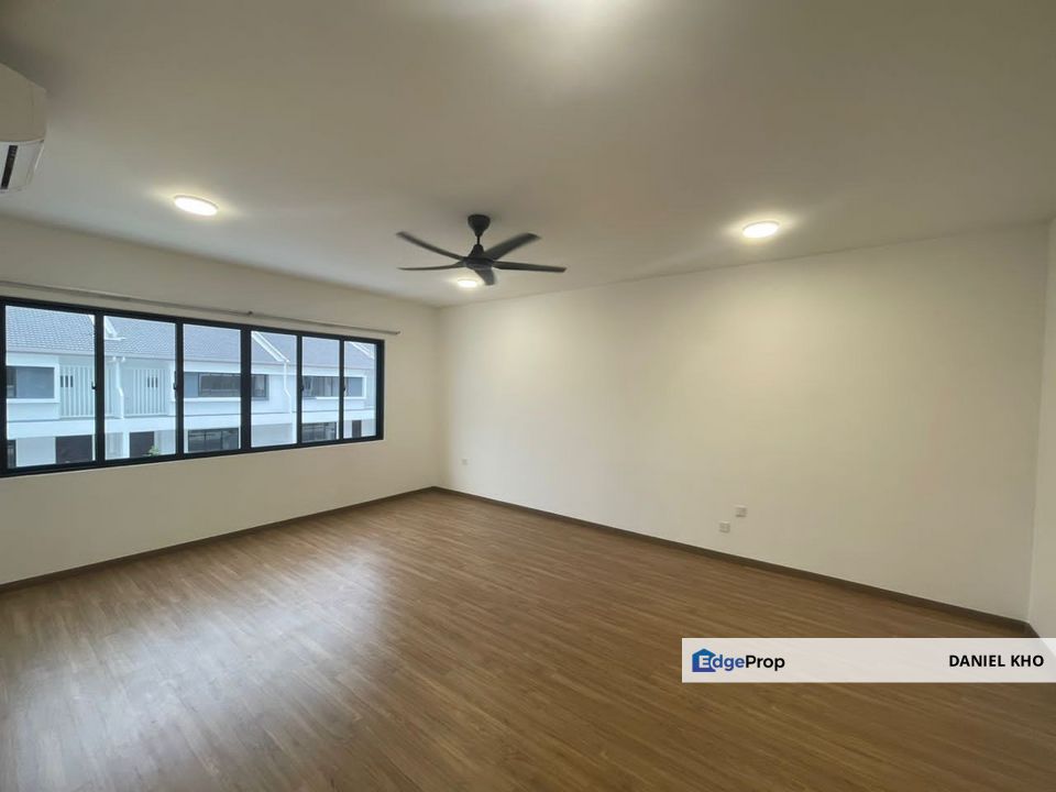 26 x 75 Super link 2 storey house , Selangor, Cyberjaya