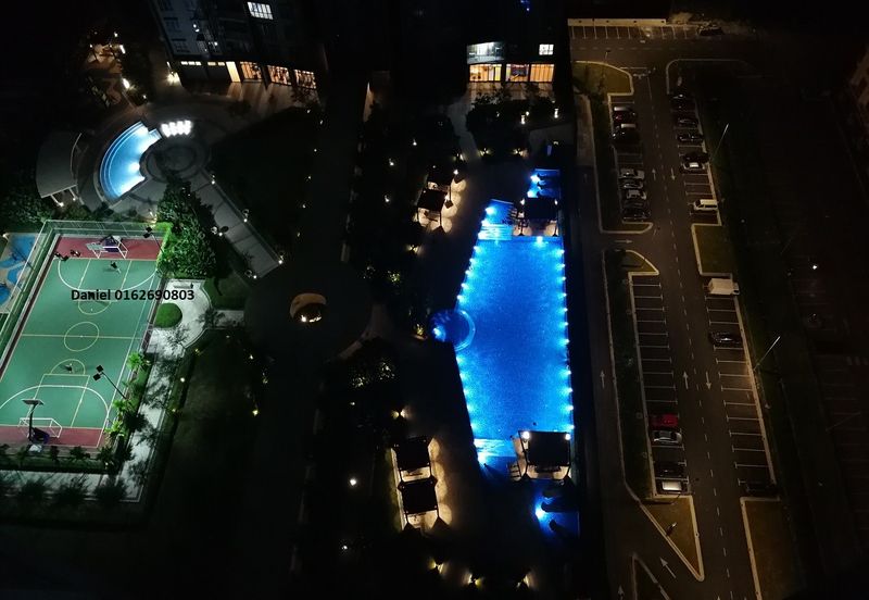 Gravit8 @ Klang South