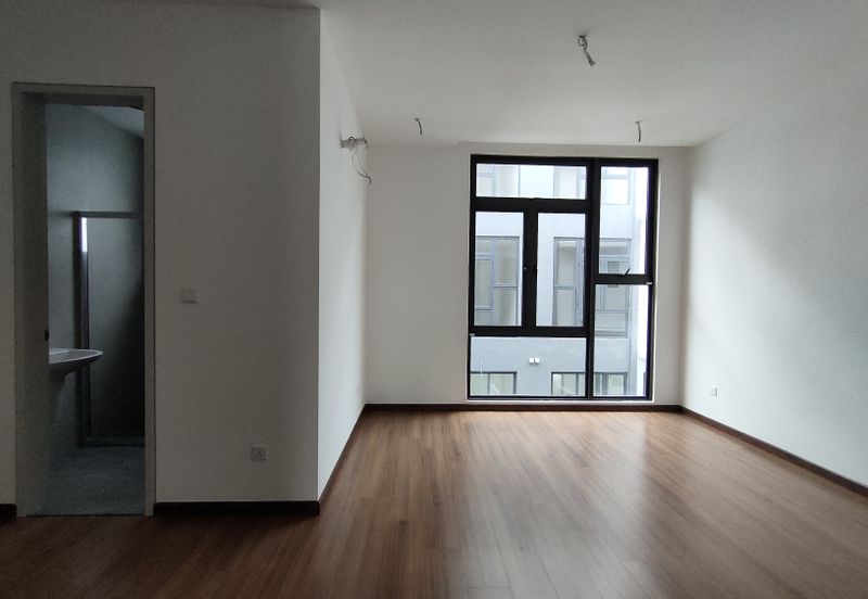 Taman Puchong Legenda