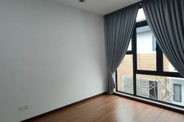 Taman Puchong Legenda