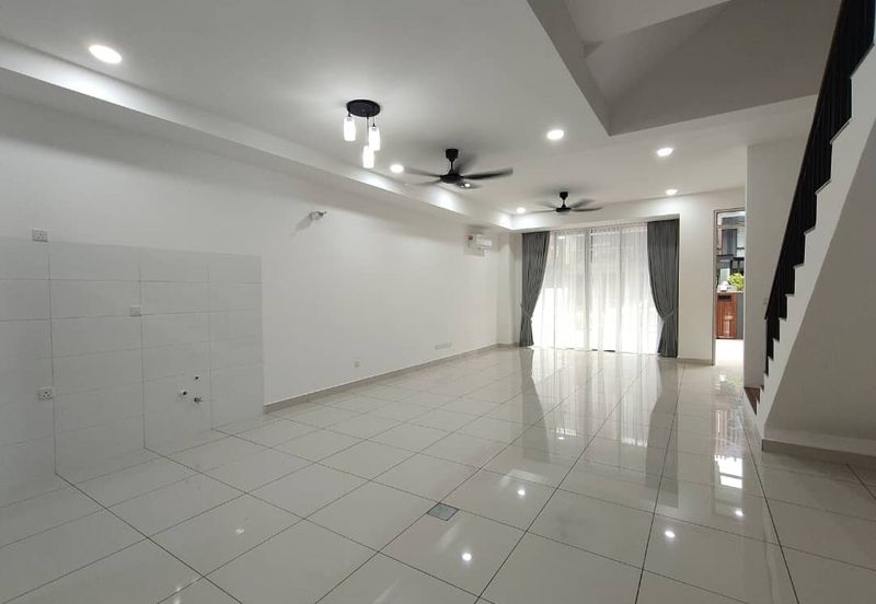 Taman Puchong Legenda