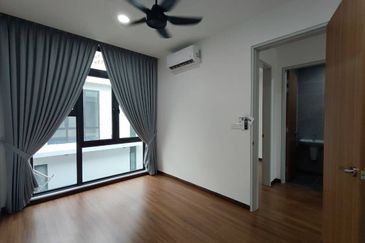 Taman Puchong Legenda