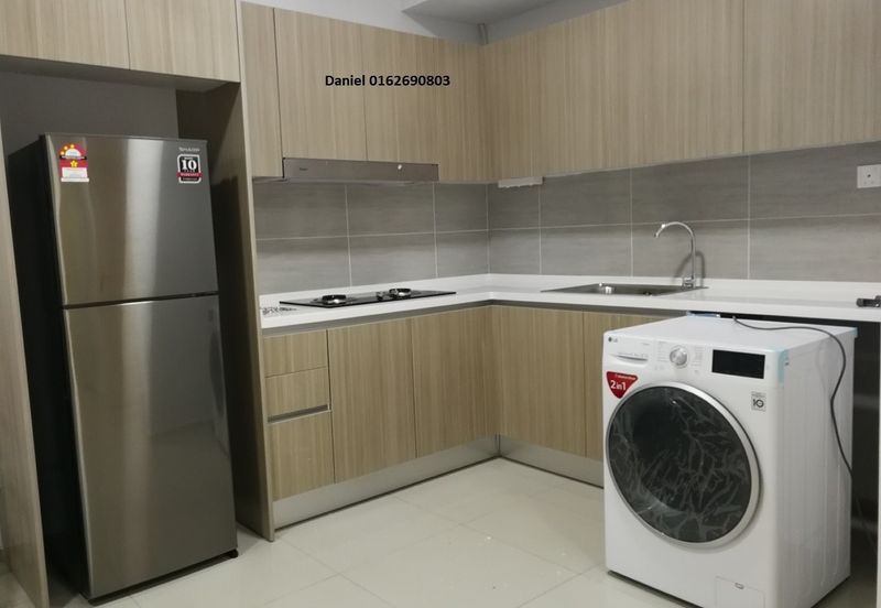 Gravit8 @ Klang South