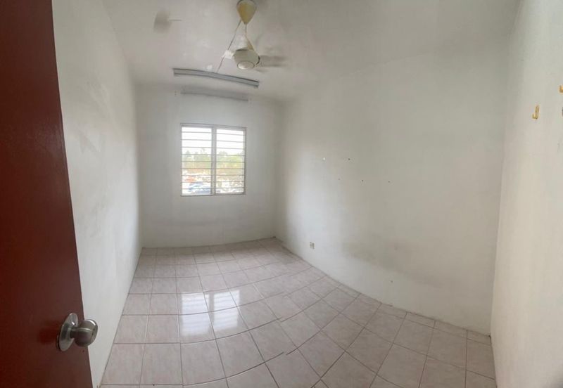 Pangsapuri Damai, Subang Bestari