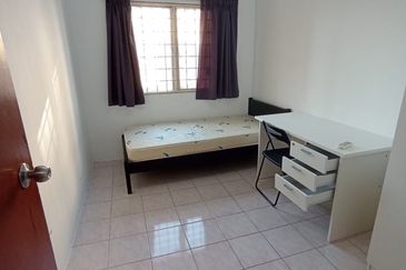 Pangsapuri Damai, Subang Bestari