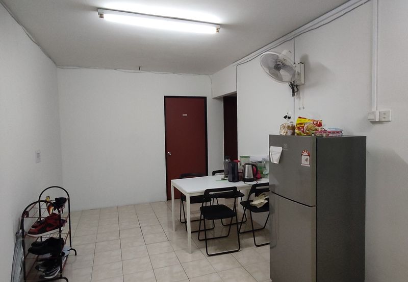 Pangsapuri Damai, Subang Bestari