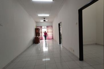 Jalan Kebun Nenas 2B/KS7