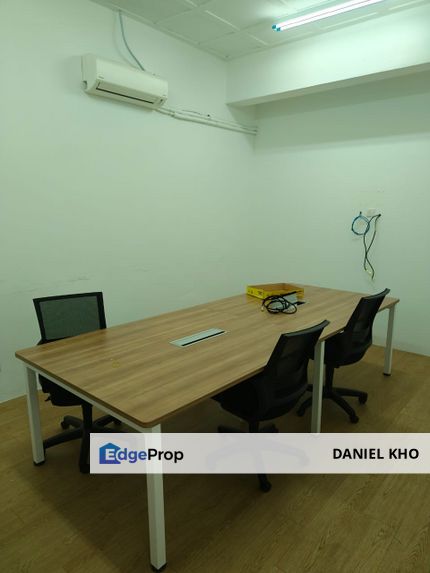 Office USJ 9 near Murni USJ & Lrt Taipan USJ station , Selangor, Subang Jaya